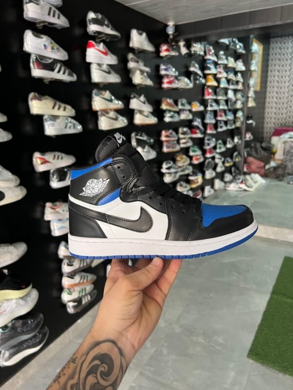 Nike Air Jordan 1 Men's Shoes - Image 2