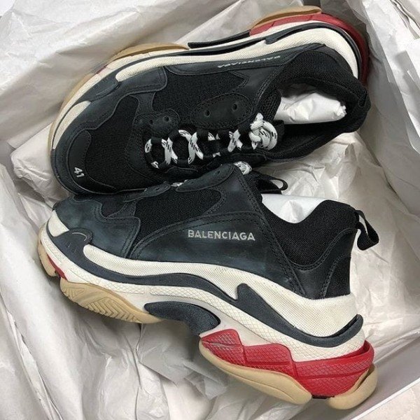 Balenciaga Triple S Black - Image 8