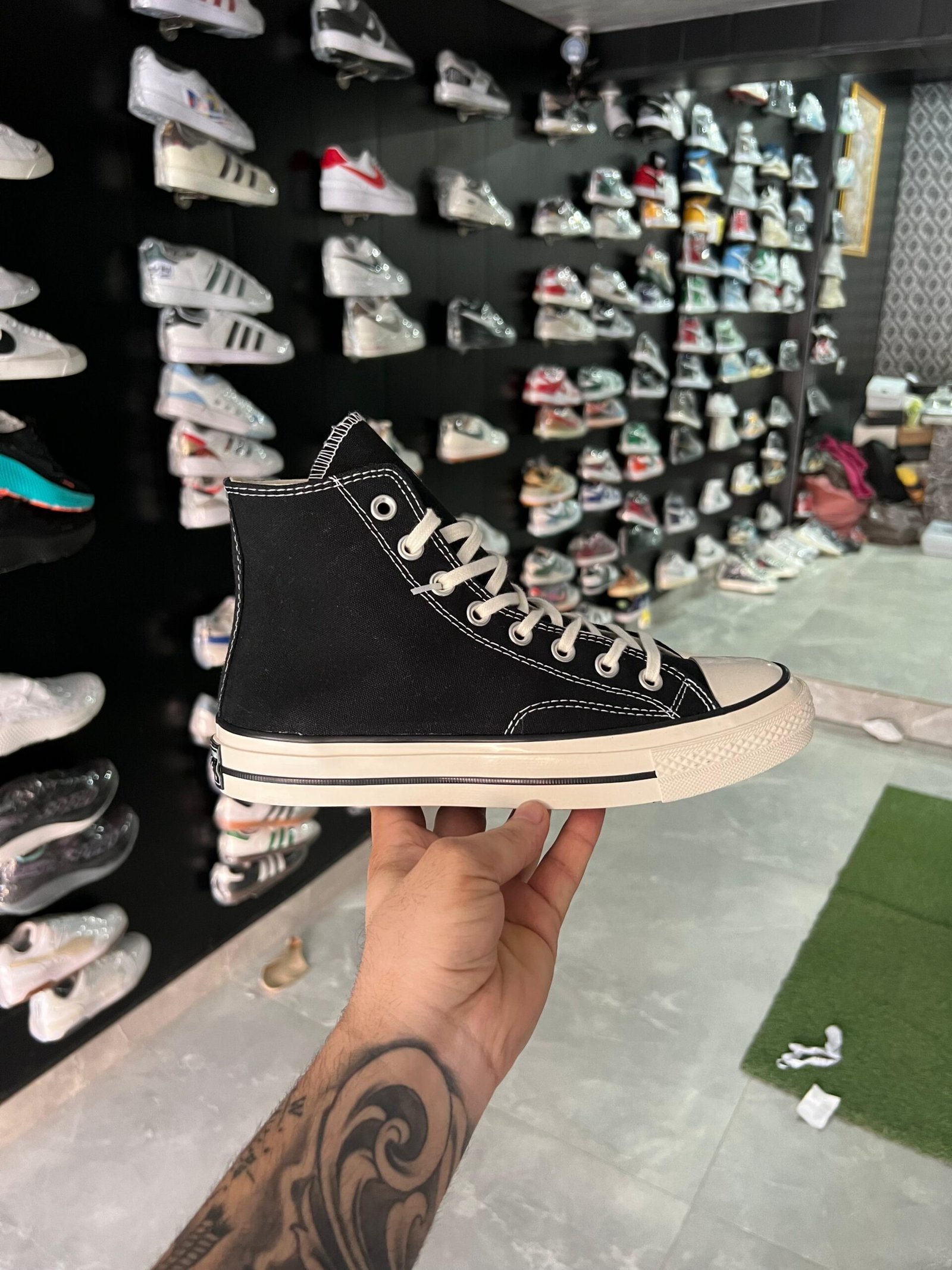 Converse Hi Top 70s Unisex Black Shoes - Image 2