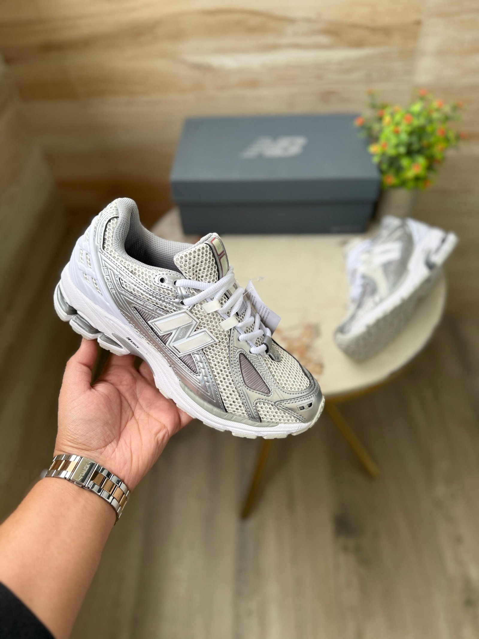 New Balance 1906 Metallic Silver - Image 2