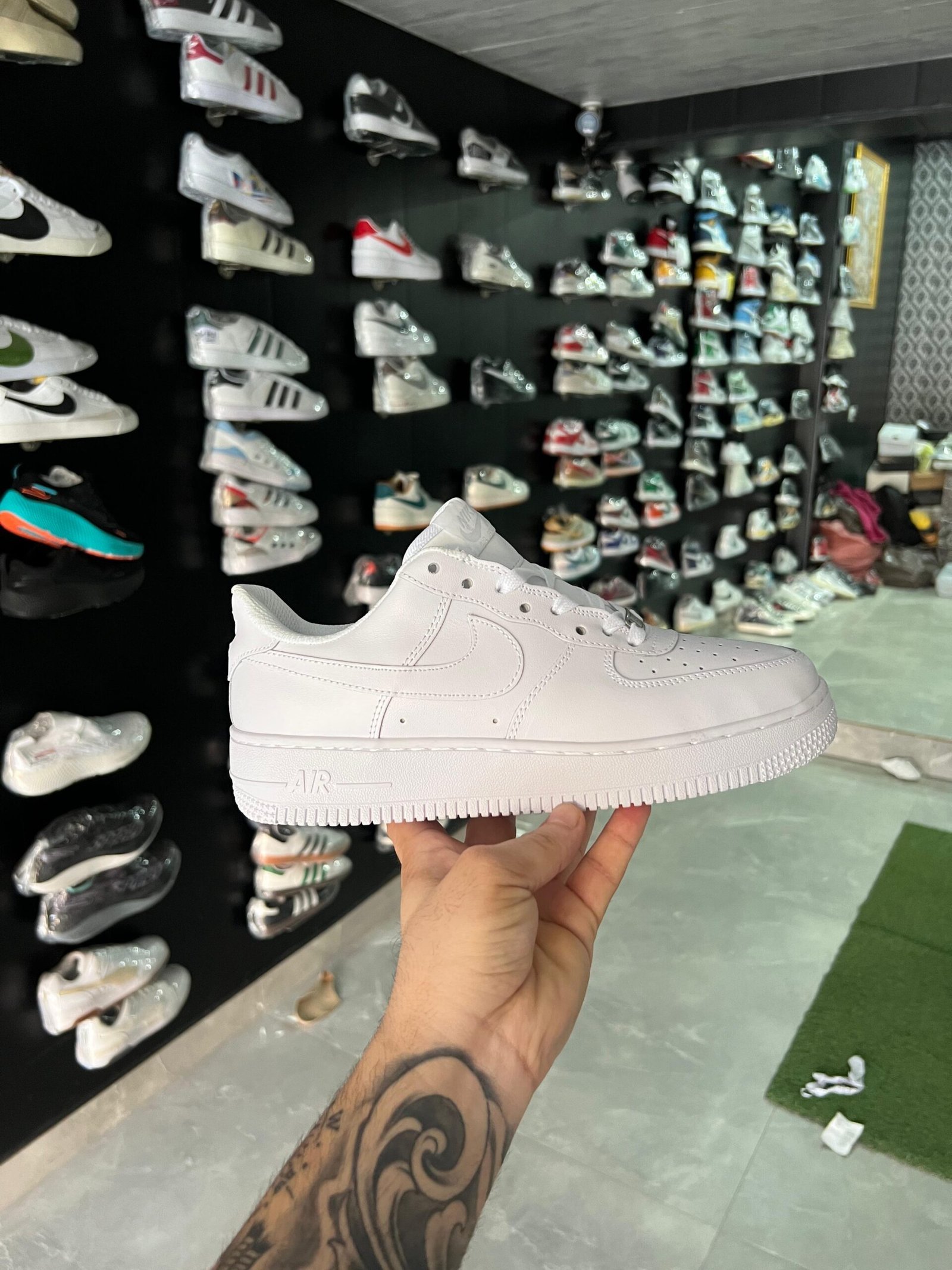 Nike Half Airforce UA Quality with Carry Bag and Brand Box (Unisex) - Image 2