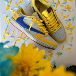 Nike Jordan Retro 1 Low Travis Scott Canary Yellow