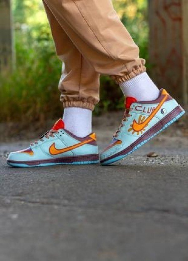Nike SB Dunk Low What The Sun Club - Image 3