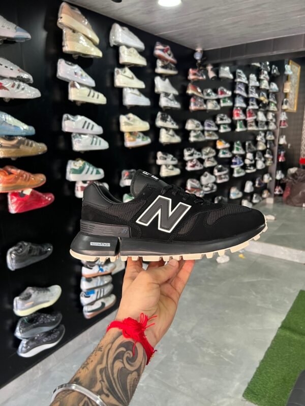 New Balance RC 1300 Black Shoes - Image 2