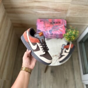 Nike SB Dunk 2023 Red Panda